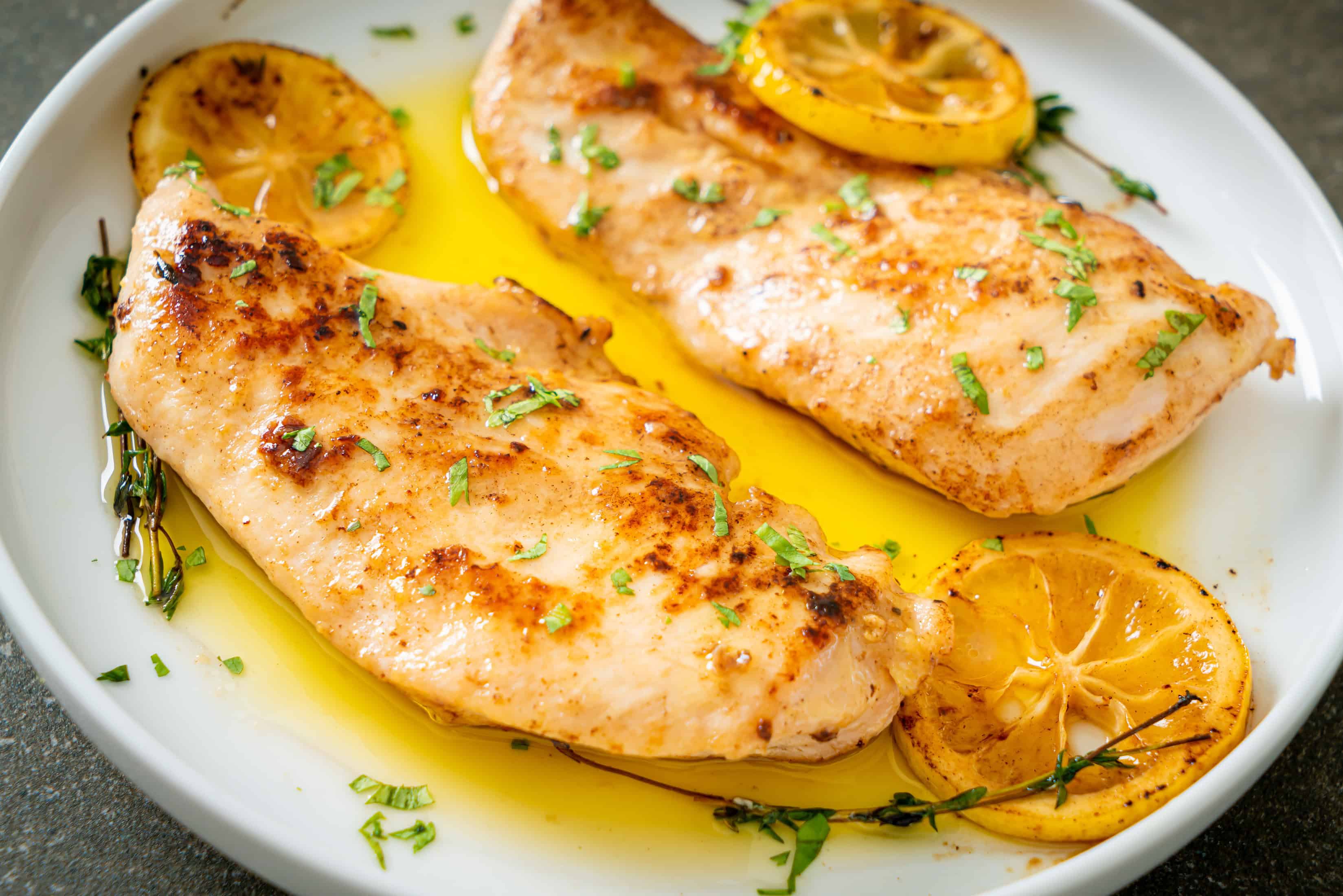 Read more about the article Lemon Herb Chicken