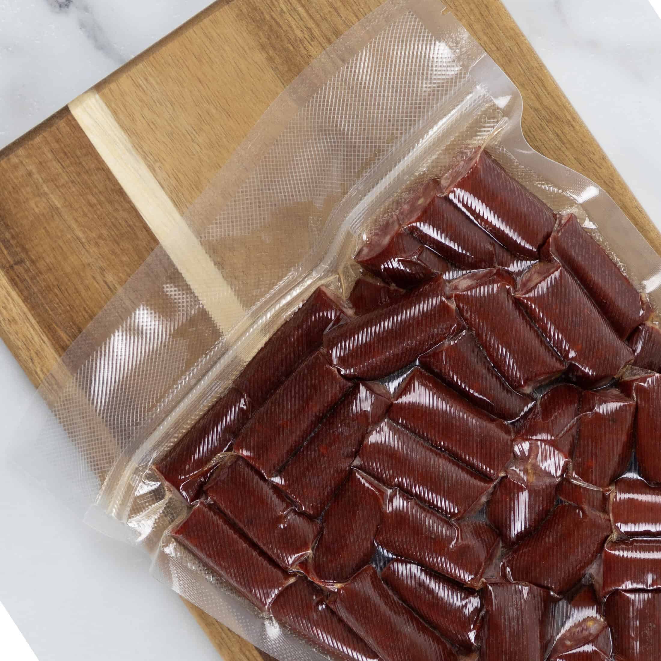 50 Vacuum Sealer Zipper Quart Sized Bags (8" x 12') VSBQ-Z50 - Image 4